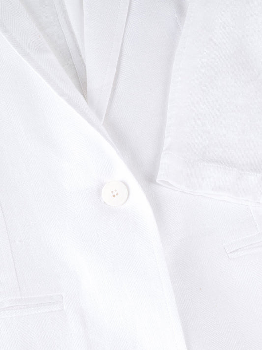 Detail of linen texture on Sud Man white jacket – 100% Capri