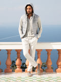 Gilet Cappuccio 100% Capri light grey linen gilet worn by model Gilet Cappuccio 100% Capri light grey linen gilet worn by model