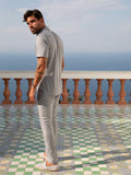 Pantalone Brezza 100% capri for man linen light grey trouser worn by model