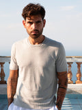 T-Shirt M/C 100% Capri light grey linen t-shirt worn by model T-Shirt M/C 100% Capri light grey linen t-shirt worn by model