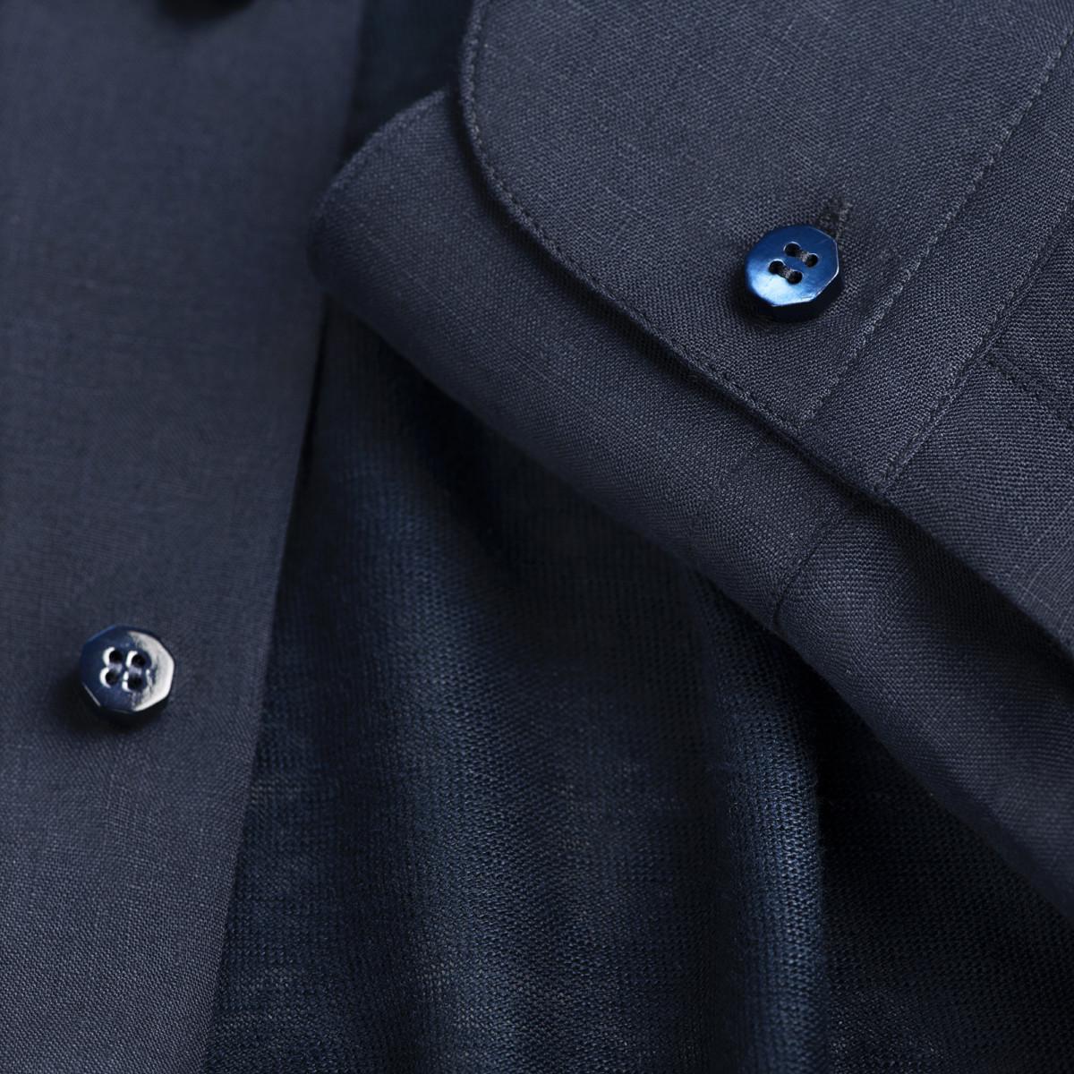 Camicia Mykonos 100% Capri blue linen shirt detail Camicia Mykonos 100% Capri blue linen shirt detail