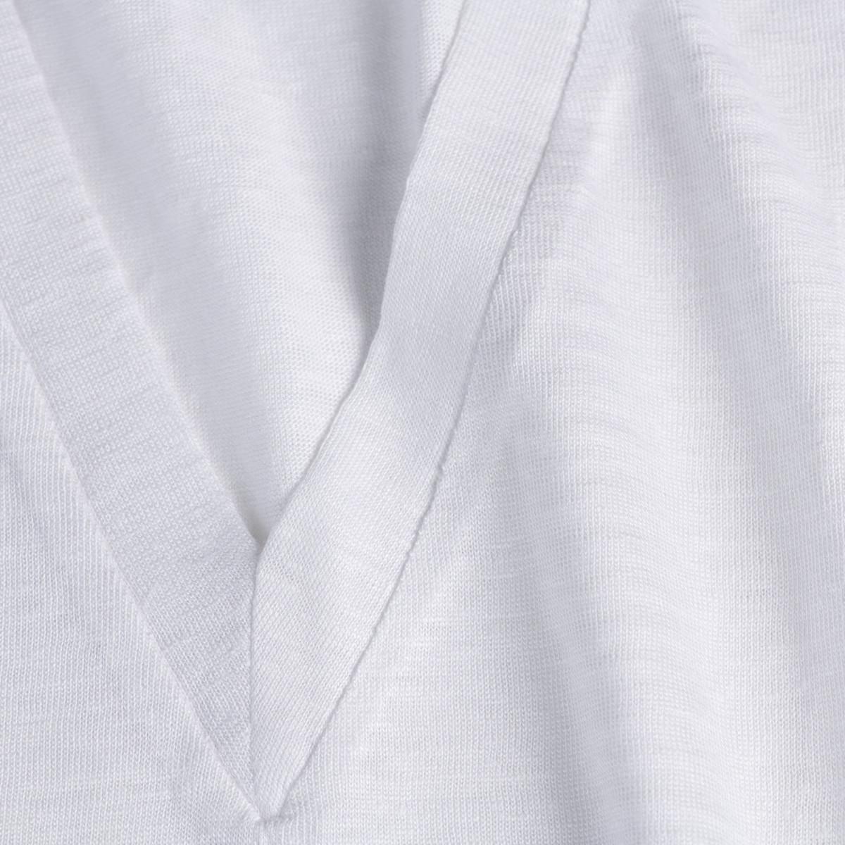 Top V  for woman 100% Capri white linen top detail