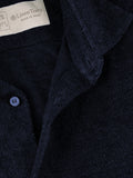 Man Terry blue linen terry shirt, detail – 100% Capri