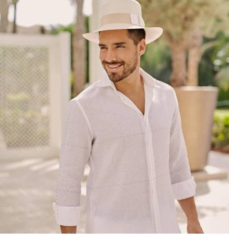 Panama Man 100% Capri white and beige straw hat worn by model