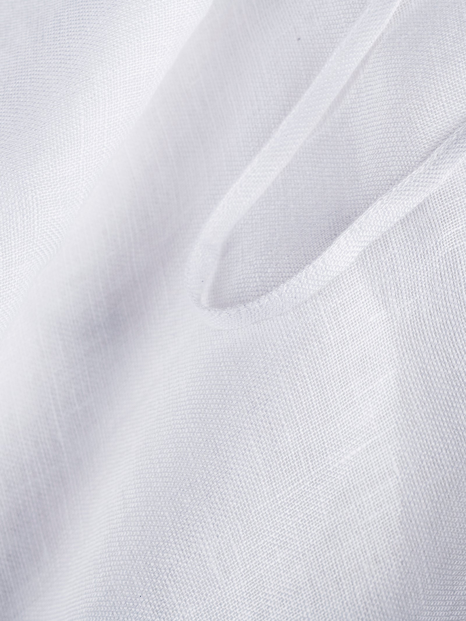 Top Betty 100% Capri white linen top detail