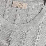 Top Sfrangiato 100% Capri light grey linen top detail